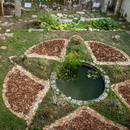 Bed and Breakfast La Belle Etoile Saintes Exterior foto